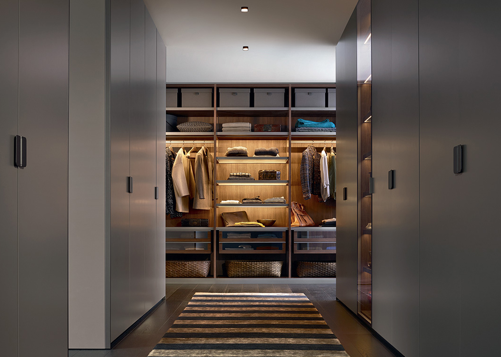 全屋定制衣帽间一体设计空间储物柜